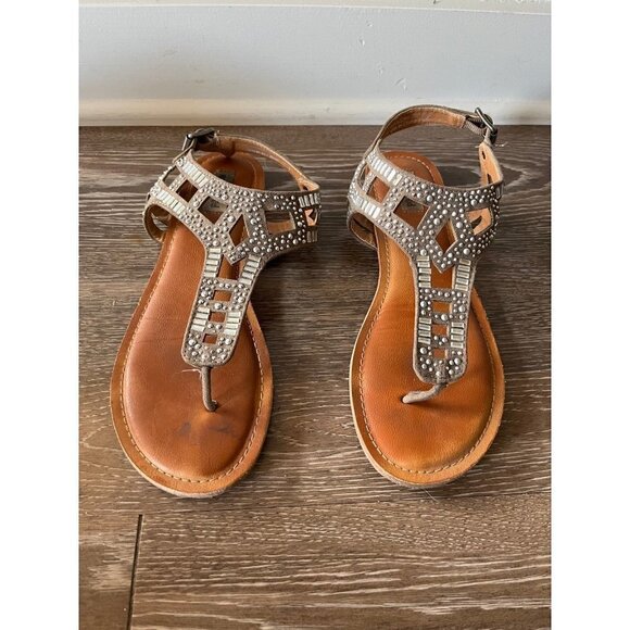 Sandals - Picture 2 of 4